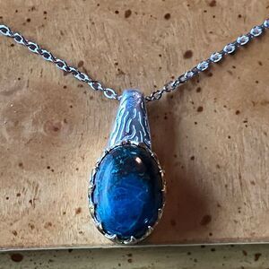 Natural Shadowkite Sterling Silver Crown Pendant